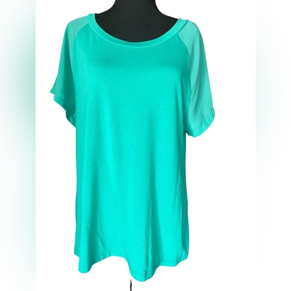 West Kei Tops - West Kei Vibrant Aqua Short Sleeve Top